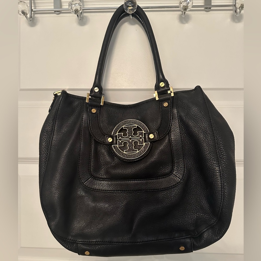 Tory Burch Pebbled Leather Amanda Hobo Bag Black